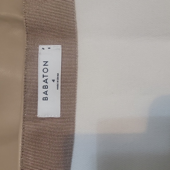 🆕️ Artitzia Babaton Modern Mini Skirt - Picture 6 of 9